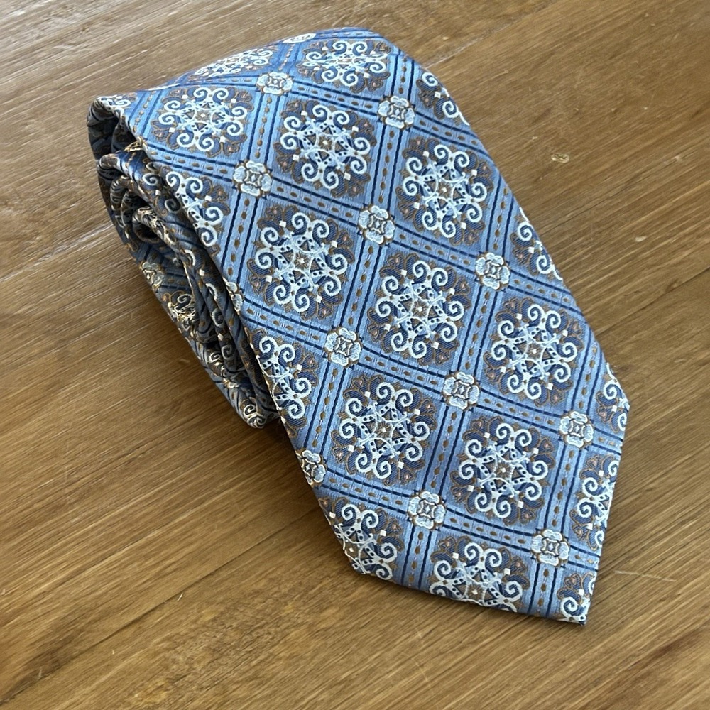 Vintage Burma‎ Bibas Silk Tie Blue Geometric Medallion Designer Classic Retro